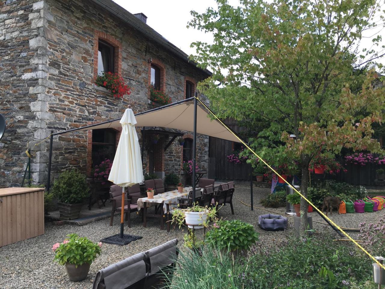 Bed & Breakfast Schlommefurth Bed & Breakfast St. Vith Exterior photo